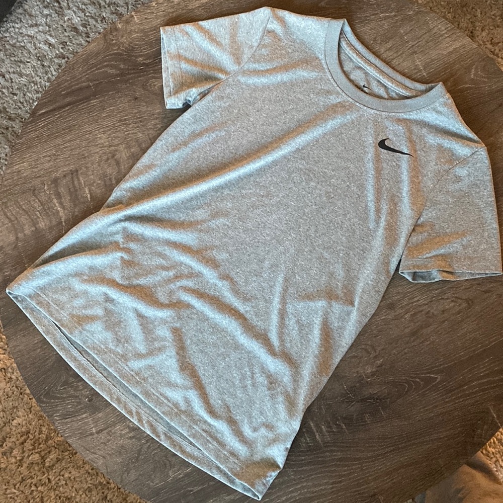 NIKE Dri-Fit Tee size Small